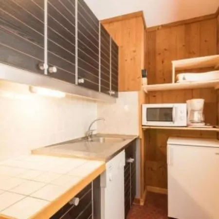 Cosy 2 Pieces, 6 Couchages, Proche Pistes Et Commerces, Parking Inclus - La Salle-les-alpes - Fr-1-330f-88