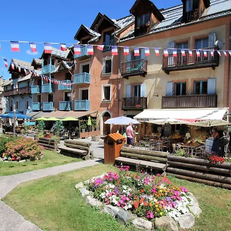 Cosy 2 Pieces, 6 Couchages, Proche Pistes Et Commerces, Parking Inclus - La Salle-les-alpes - Fr-1-330f-88 * Serre Chevalier